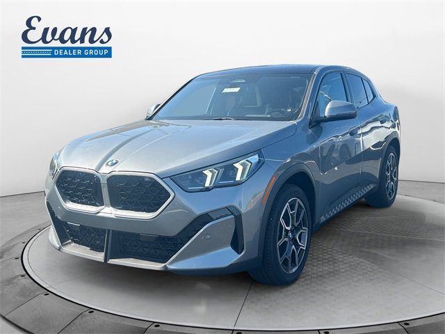 New 2025 BMW X2 xDrive28i w/ Technology Package