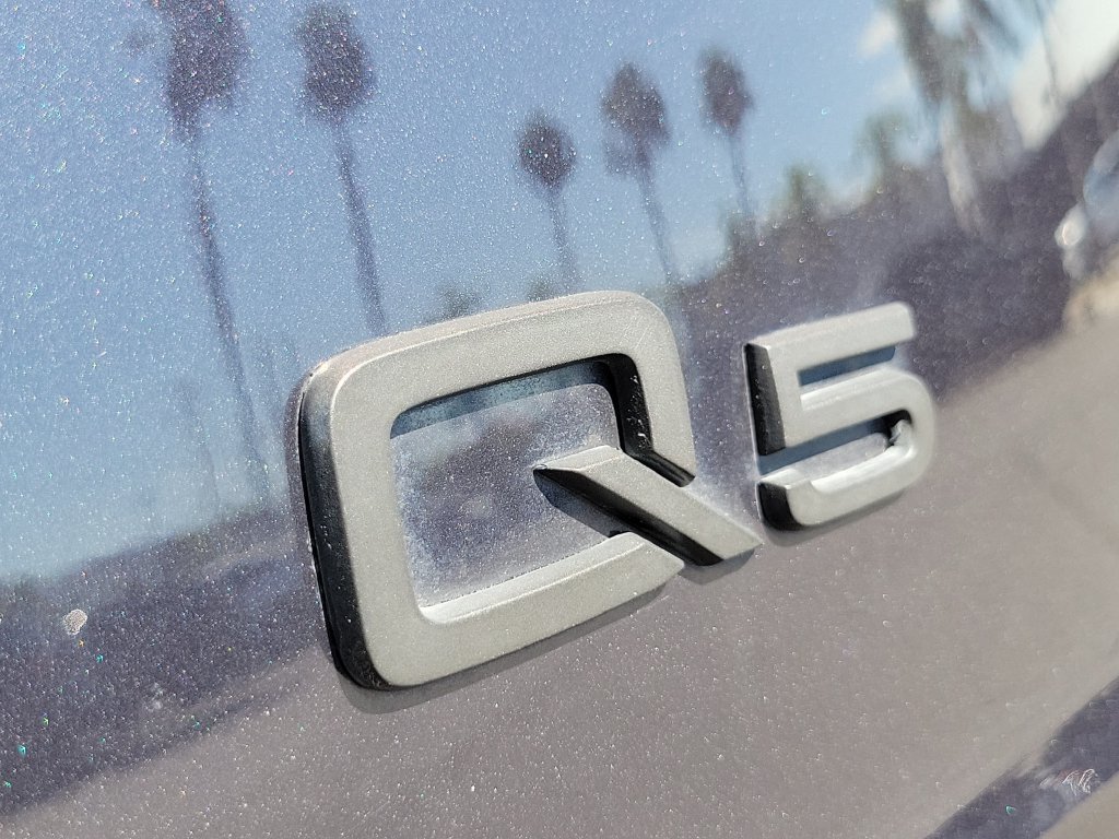 Used 2019 Audi Q5 Premium w/ Premium Plus Package AWD/4WD image 28