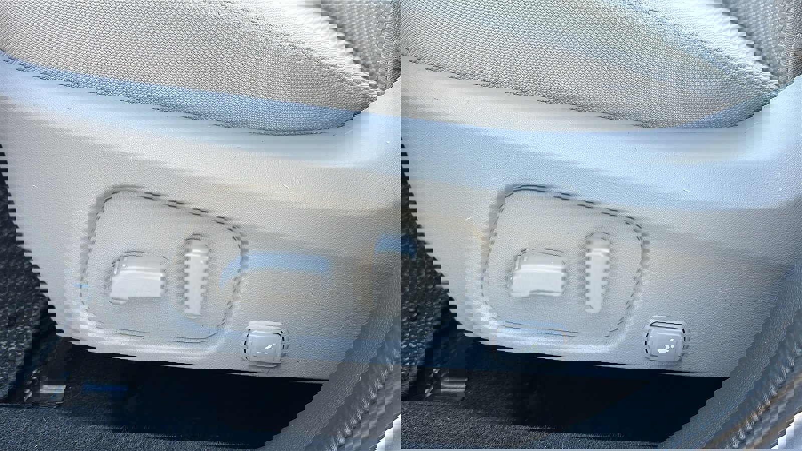 Used 2016 Subaru Forester 2.5i Premium w/ All-Weather Package image 10