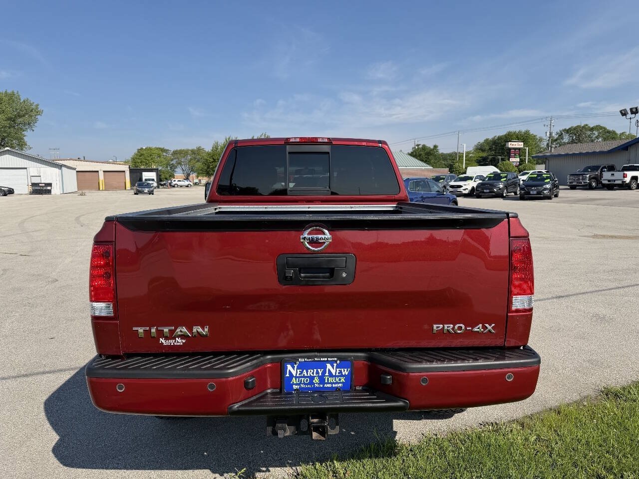Used 2015 Nissan Titan PRO-4X AWD/4WD image 6