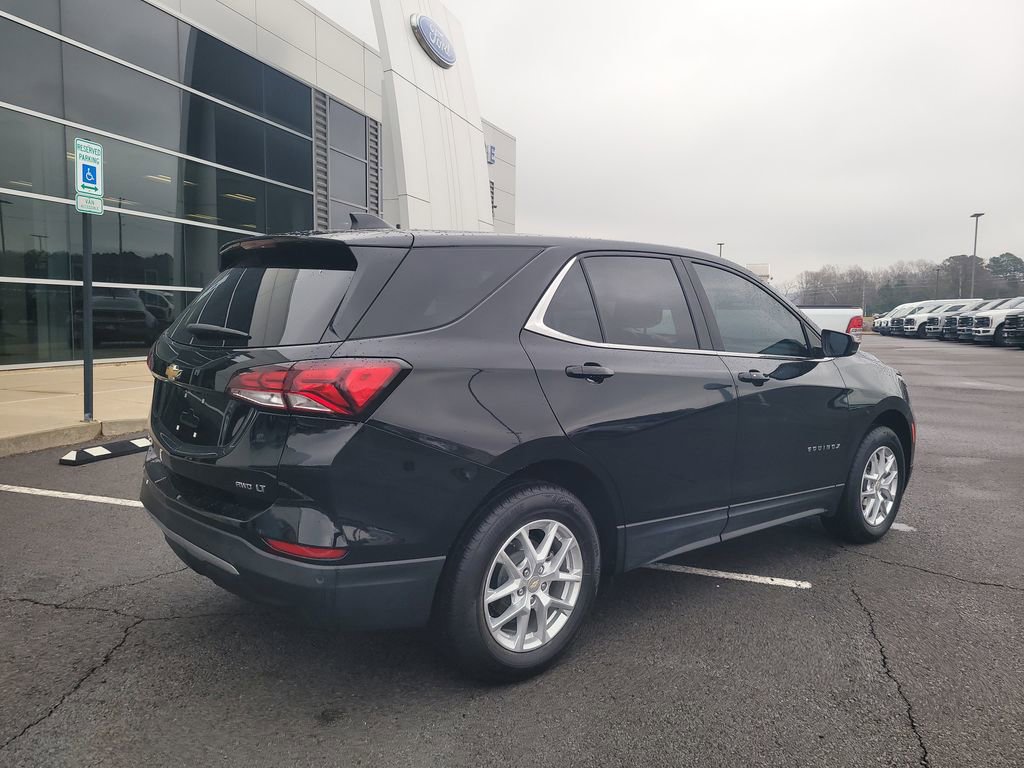 Used 2022 Chevrolet Equinox LT image 3