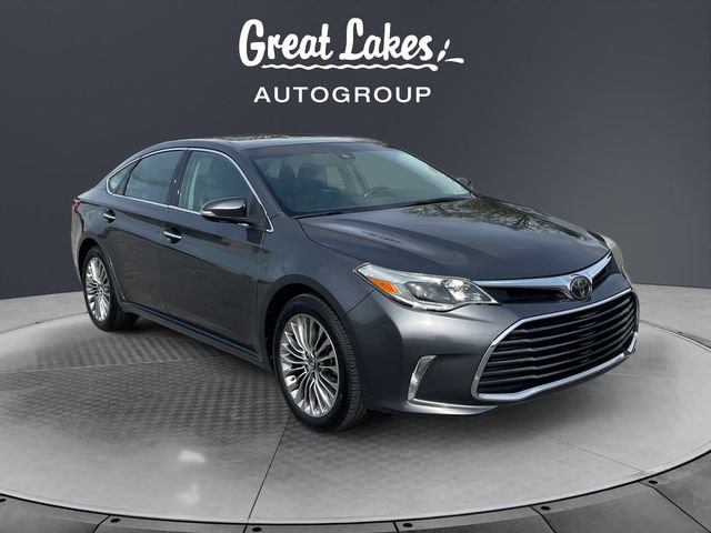 Used 2018 Toyota Avalon Limited w/ All Weather Liner Package FWD image 7