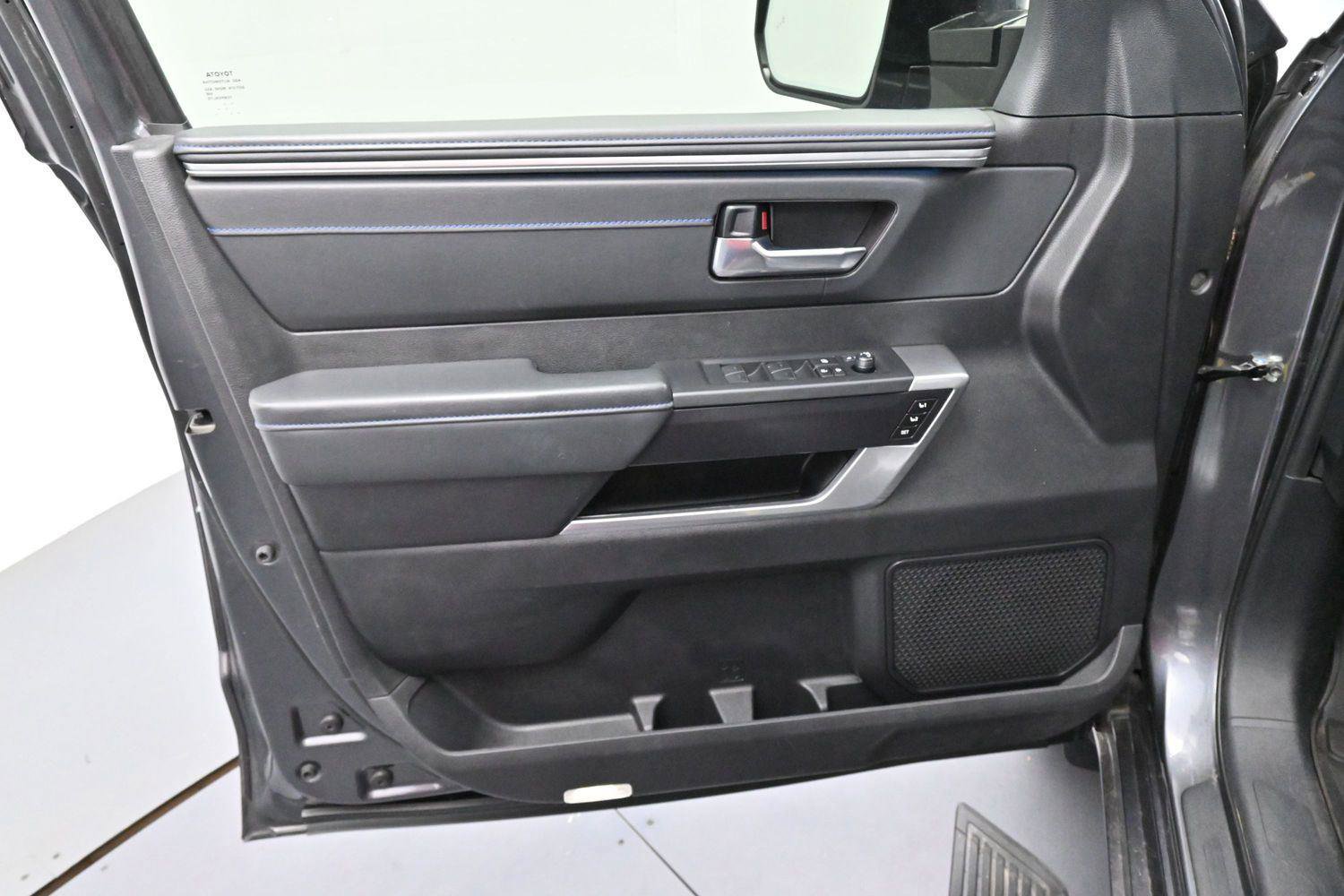 Used 2023 Toyota Sequoia Platinum AWD/4WD image 13