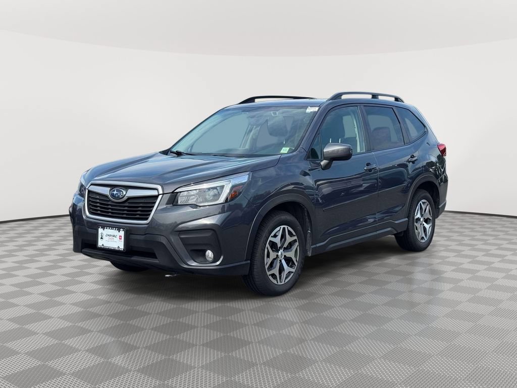 Used 2021 Subaru Forester Premium AWD/4WD image 3