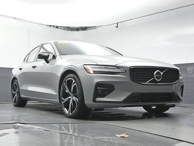 Used 2024 Volvo S60 B5 Plus w/ Protection Package Premier FWD image 32