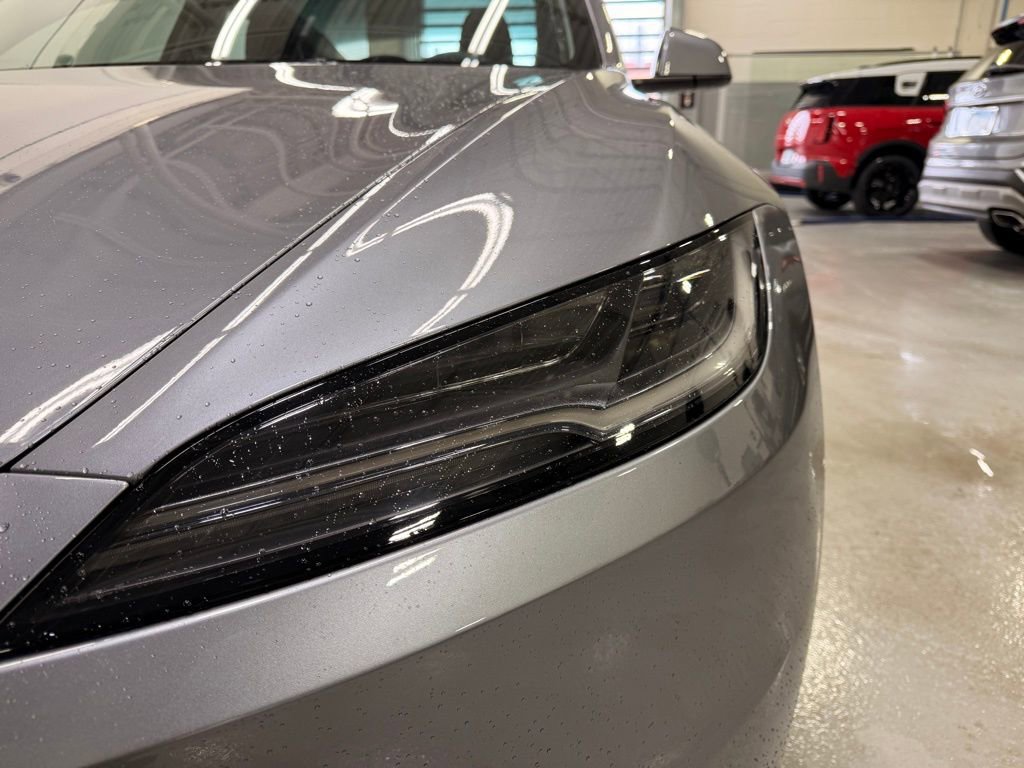 Used 2025 Tesla Model 3 Long Range image 9