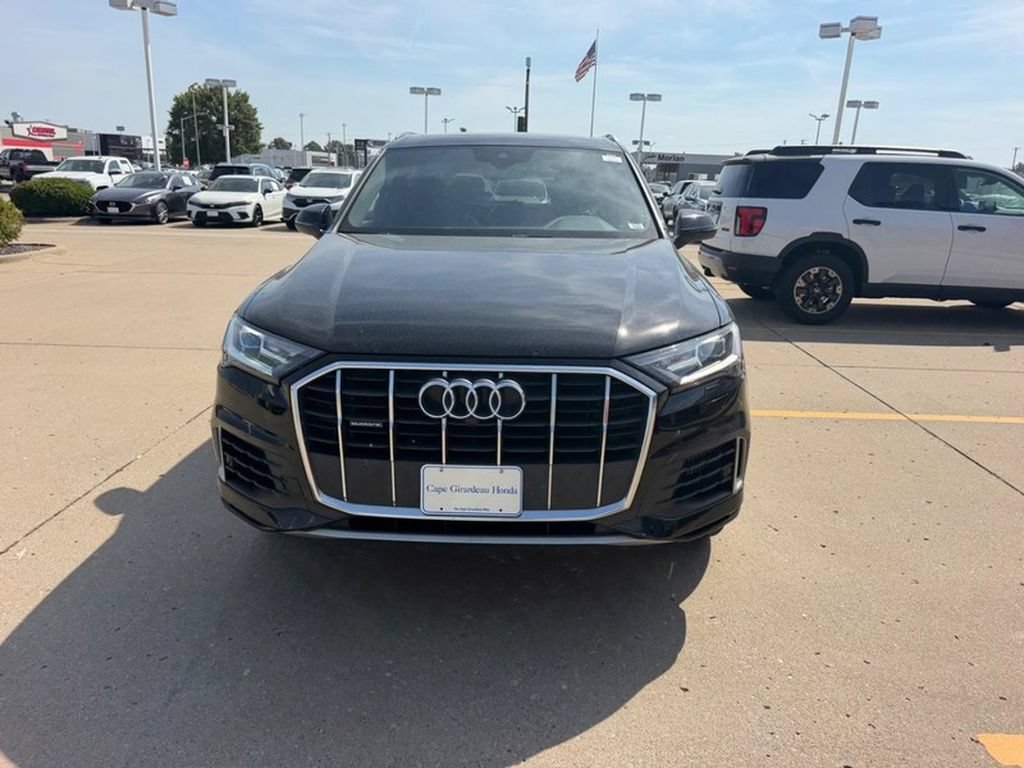 Used 2020 Audi Q7 3.0T Premium AWD/4WD image 8