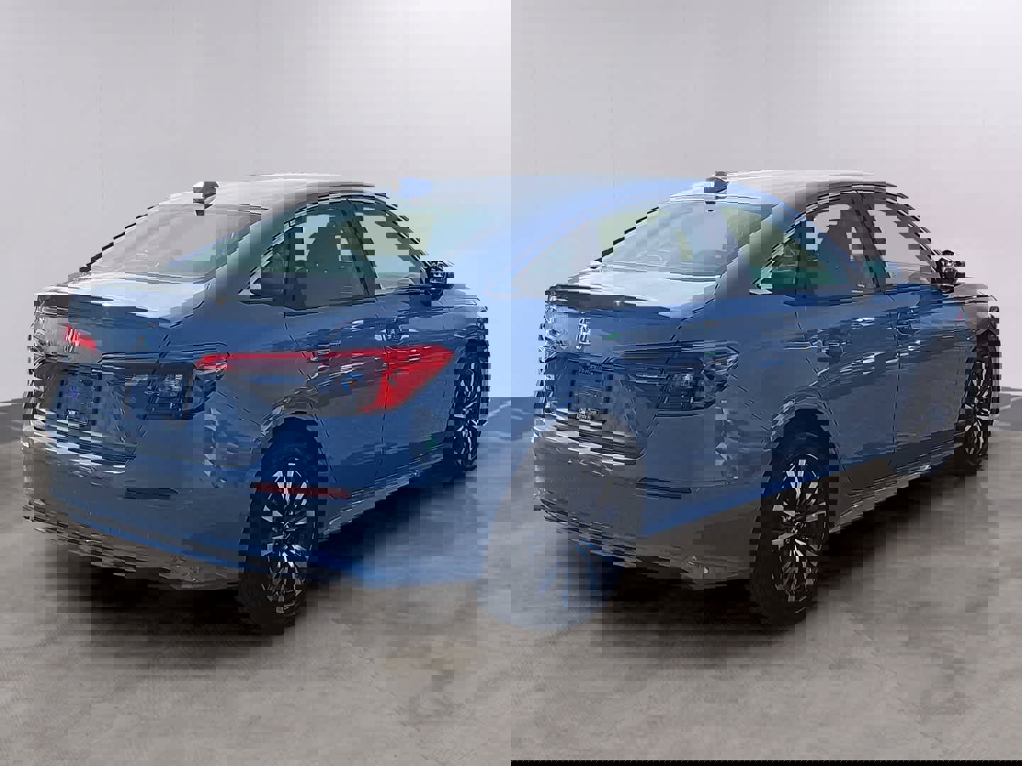 Certified 2024 Honda Civic EX image 4