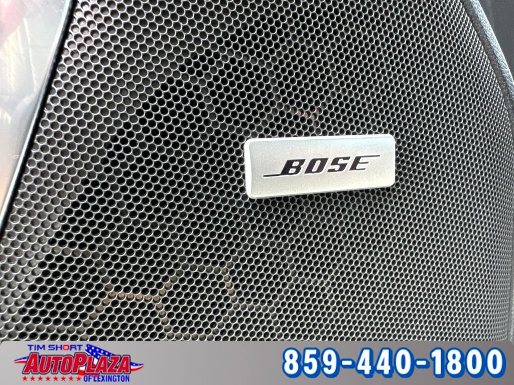 Used 2023 Chevrolet Suburban LT RWD image 31