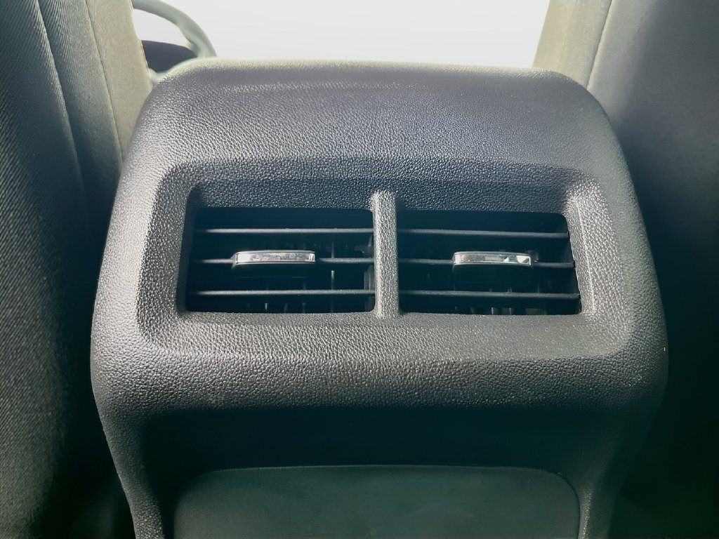 Used 2024 Chevrolet Equinox LS w/ LS Convenience Package FWD image 23