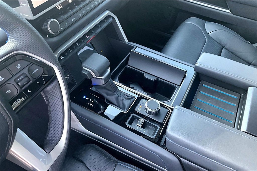 Used 2024 Toyota Tundra Platinum image 12