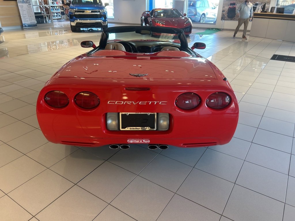 Used 2003 Chevrolet Corvette Convertible w/ Preferred Equipment Group1 image 3
