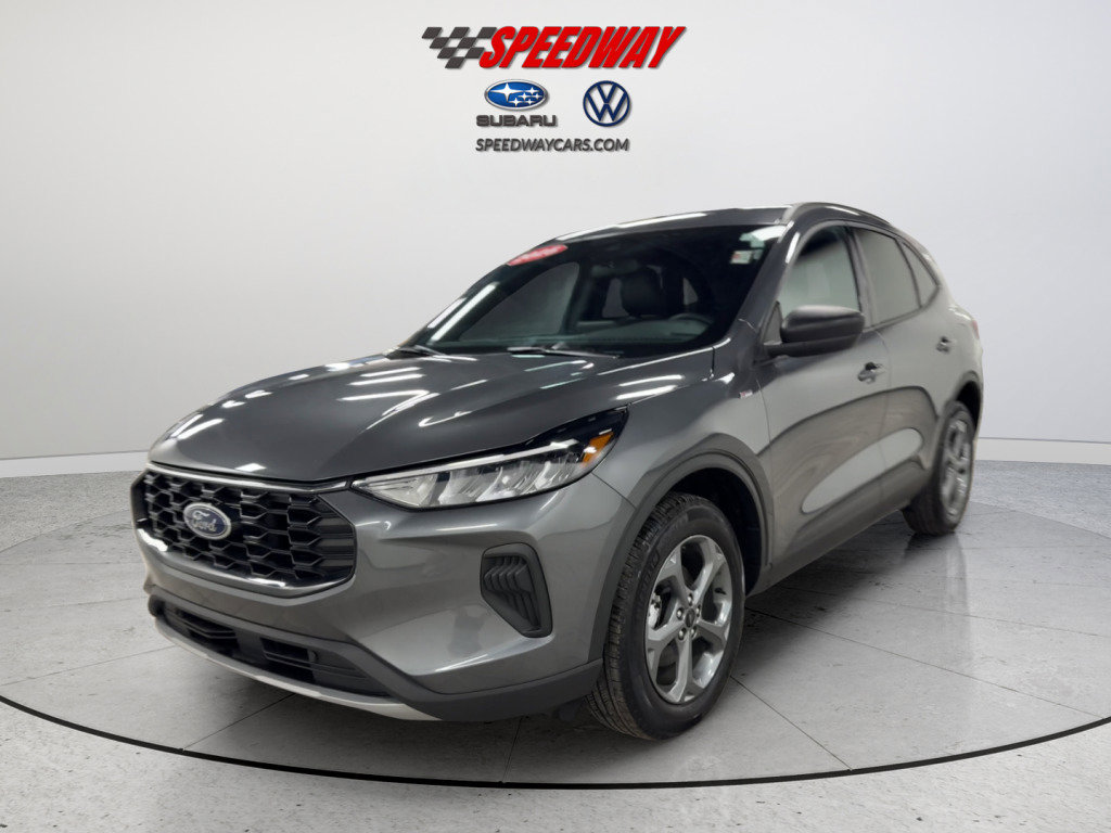 Used 2025 Ford Escape ST-Line AWD/4WD image 4