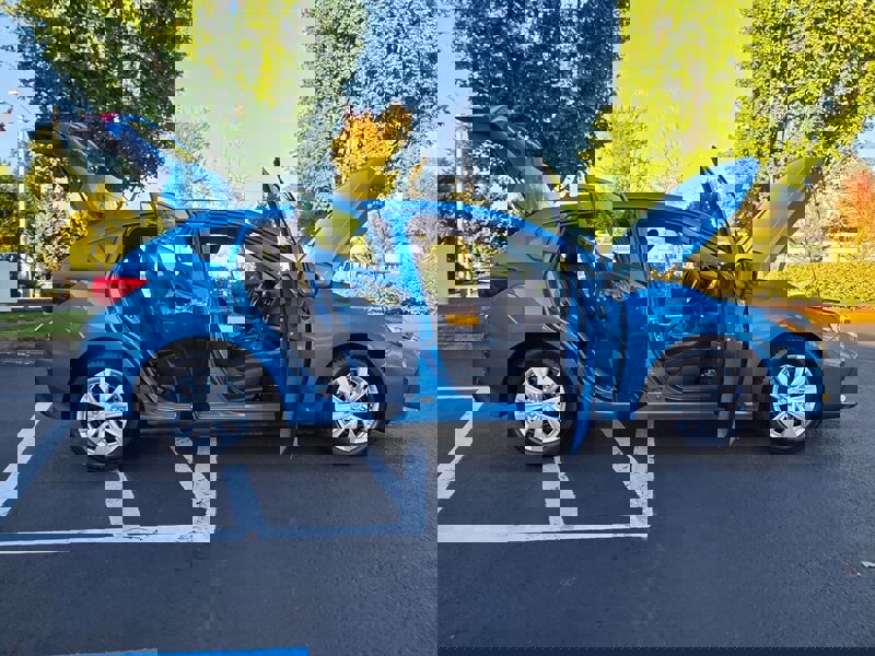 Used 2018 Subaru Impreza 2.0i image 24