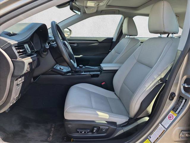 Used 2018 Lexus ES 350 FWD image 19