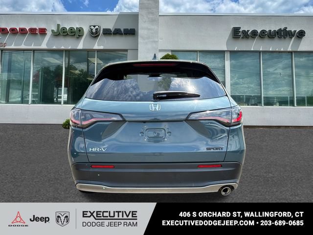 Used 2024 Honda HR-V Sport image 3