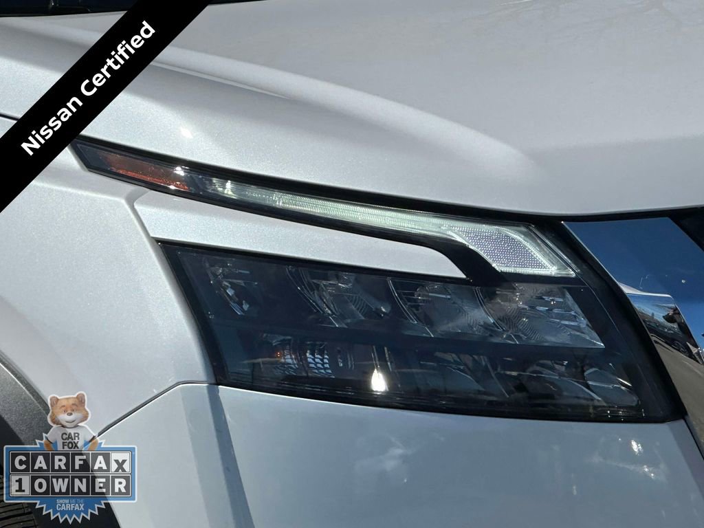 Certified 2025 Nissan Pathfinder SL w/ SL Premium Package image 14