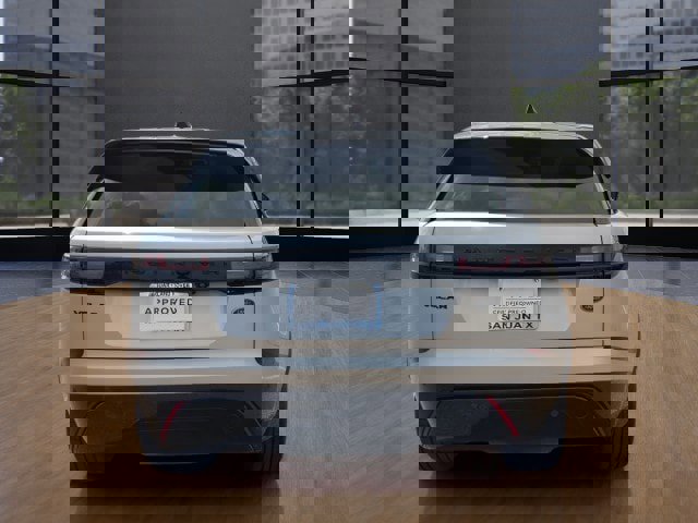Used 2023 Land Rover Range Rover Velar R-Dynamic S image 4