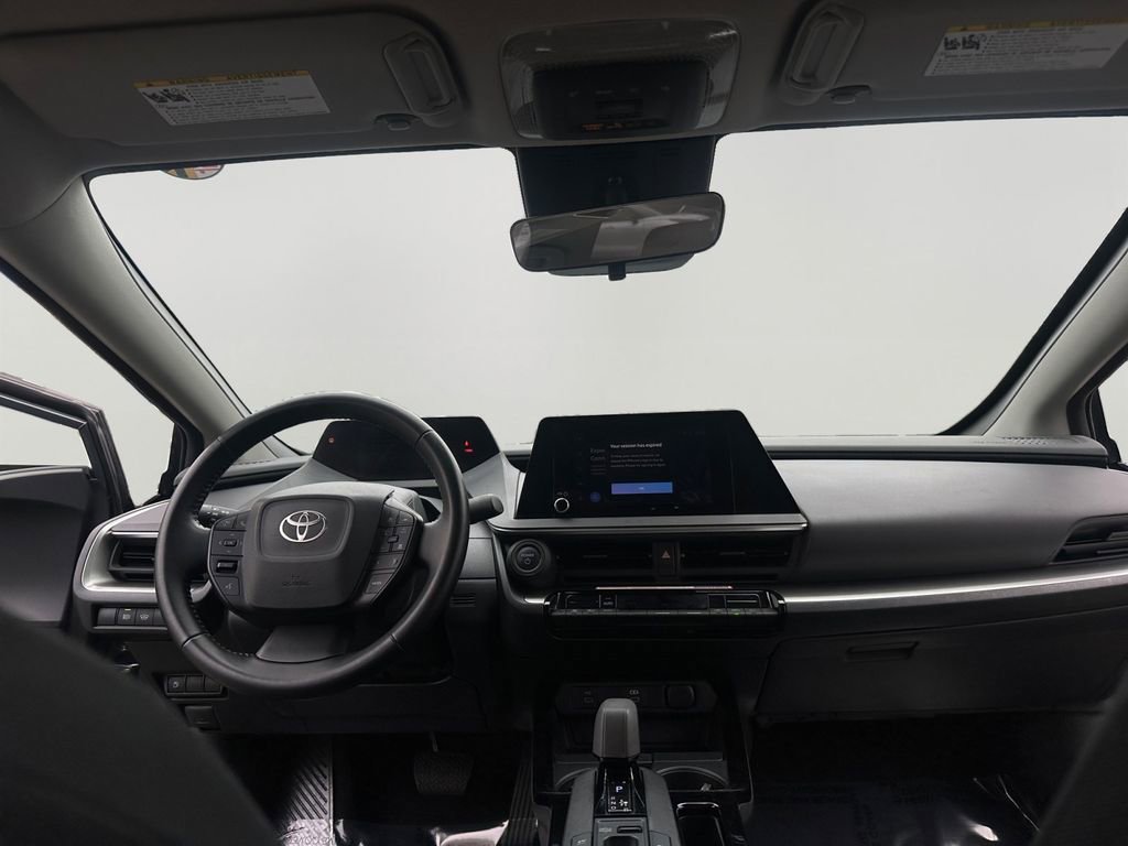Used 2024 Toyota Prius LE image 10