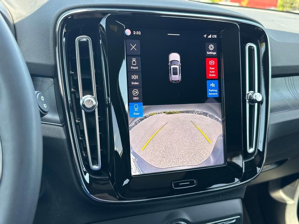 Certified 2023 Volvo XC40 Recharge Plus AWD/4WD image 20