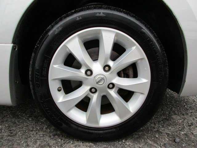 Used 2011 Nissan Sentra 2.0 SL w/ SL Special Value Pkg image 13