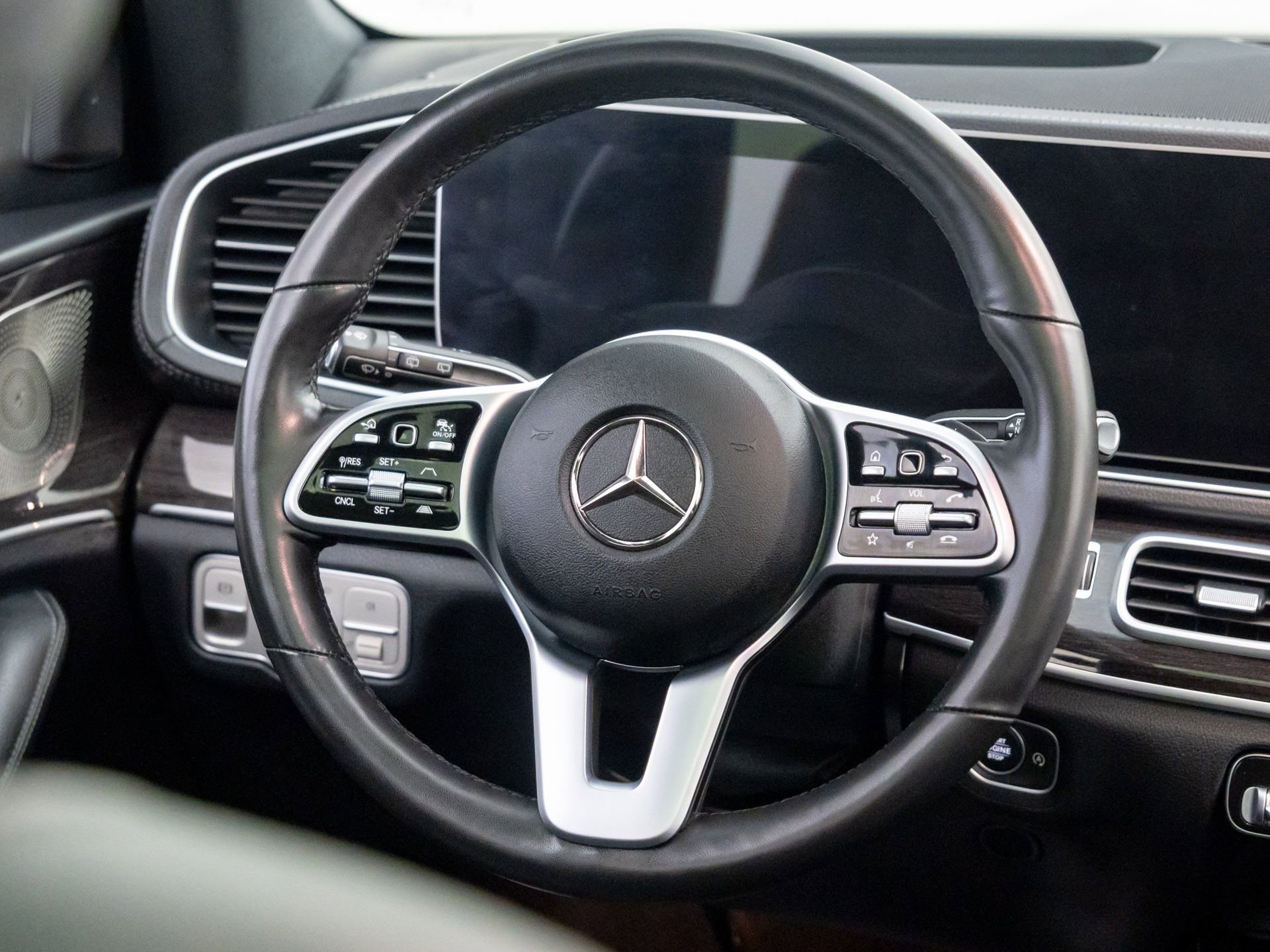 Certified 2022 Mercedes-Benz GLS 450 4MATIC image 11