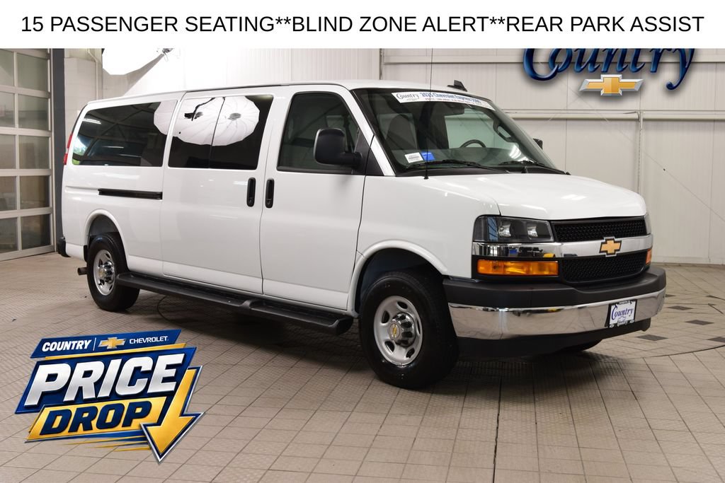 Used 2025 Chevrolet Express 3500 LT w/ LT Preferred Equipment Group