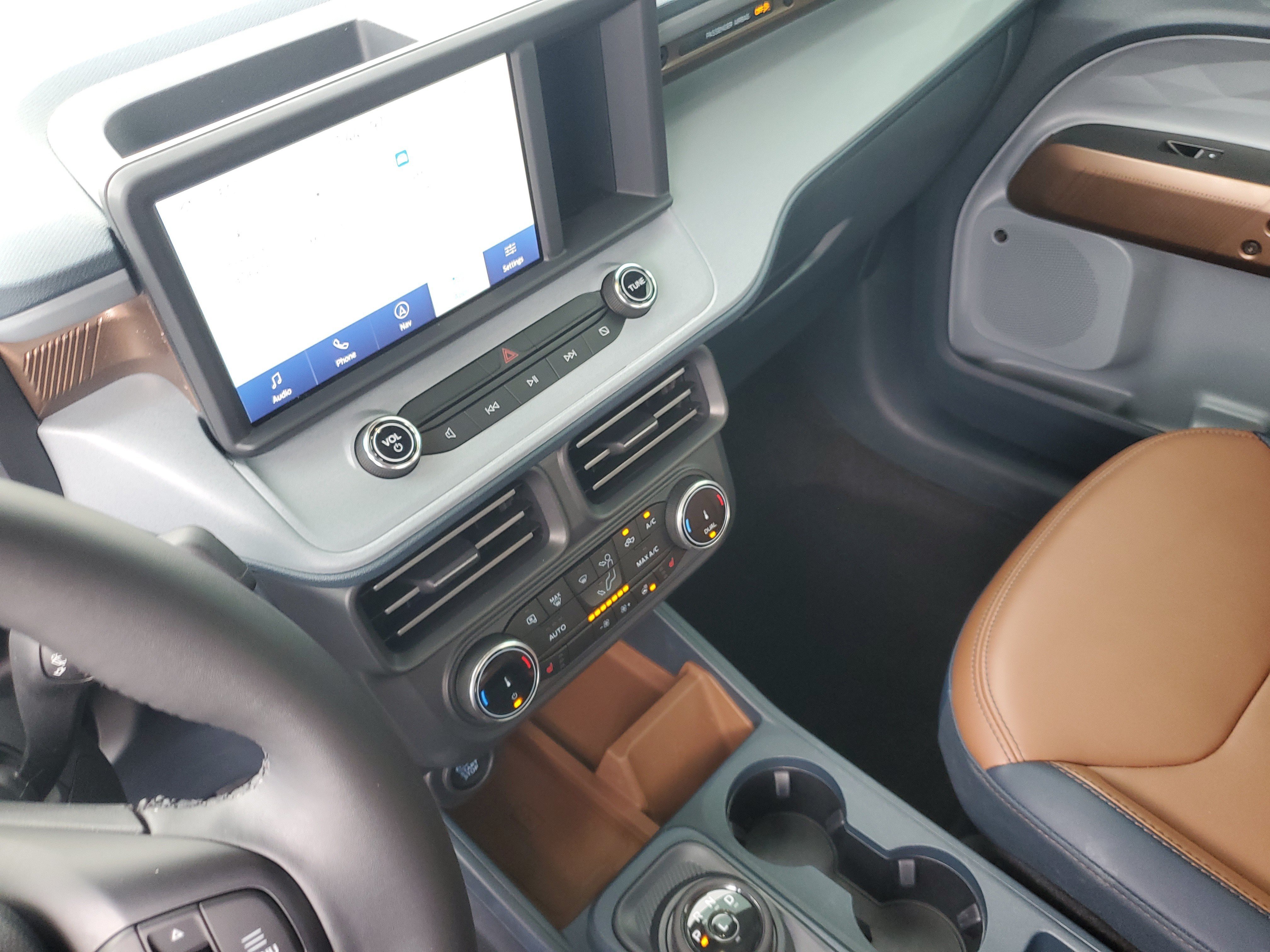Used 2024 Ford Maverick Lariat w/ 4K Tow Package AWD/4WD image 18
