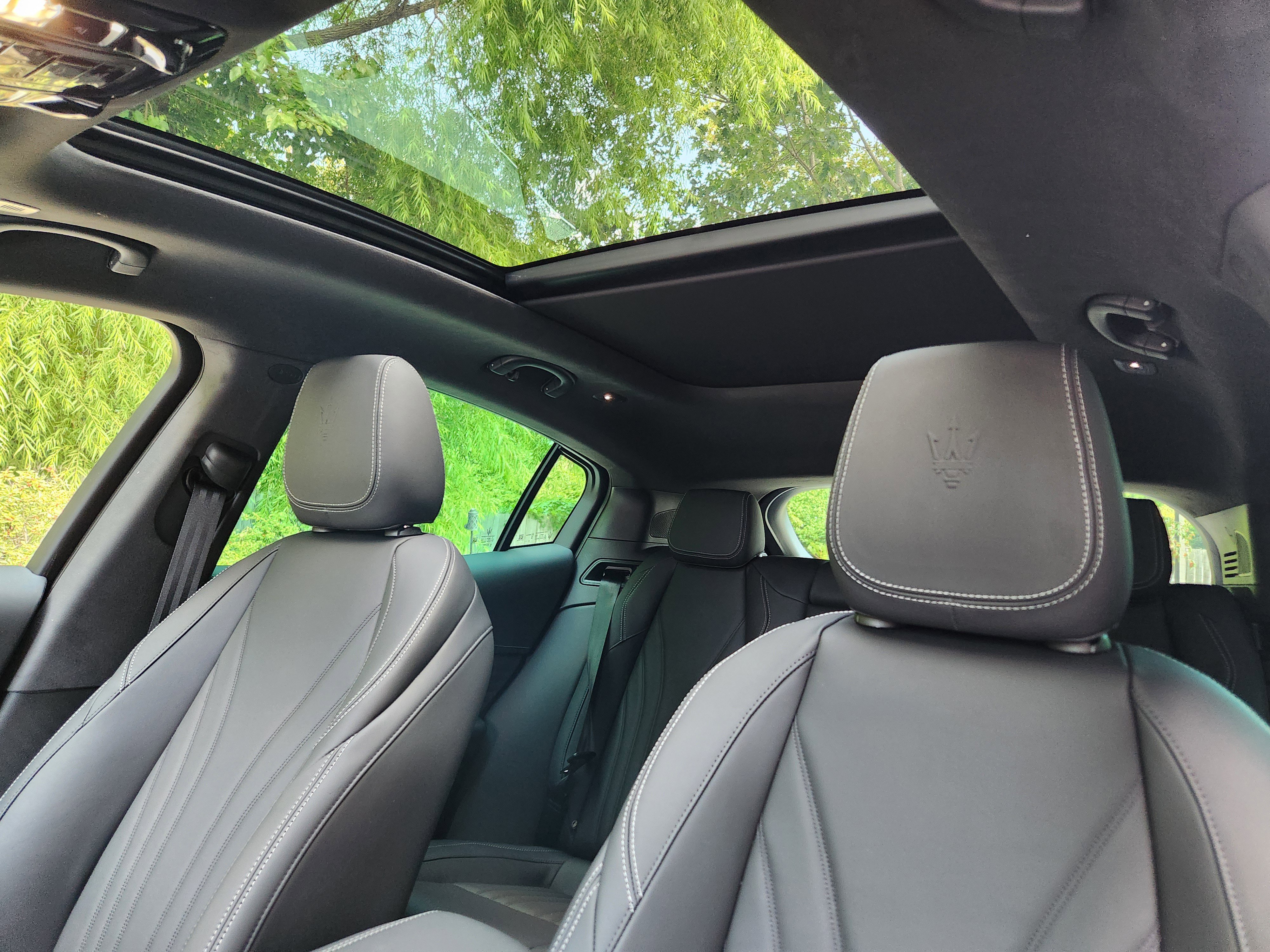 New 2025 Maserati Grecale GT image 12