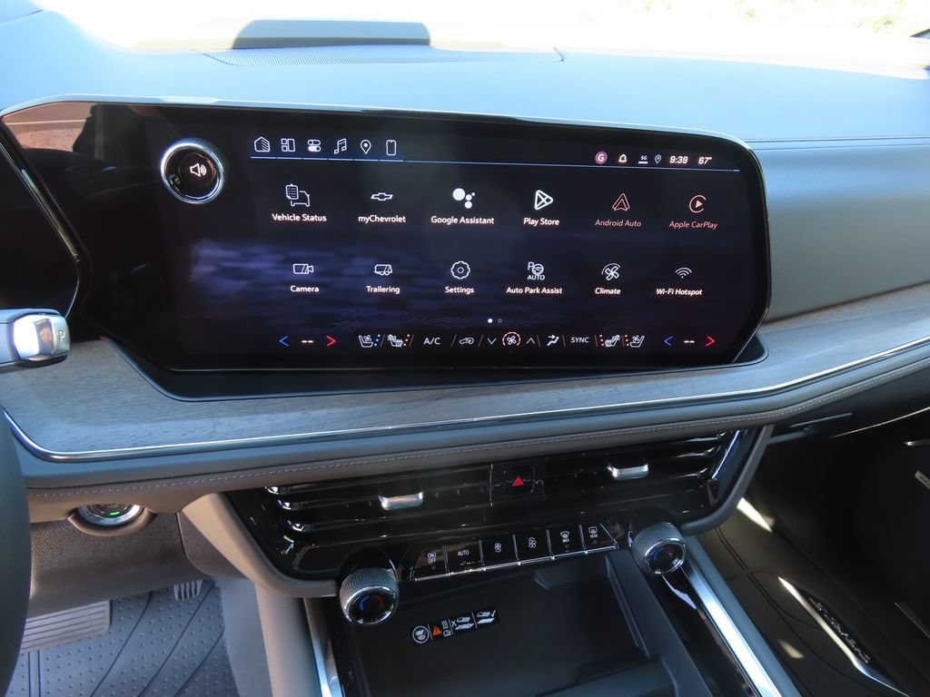 New 2026 Chevrolet Suburban High Country AWD/4WD image 5