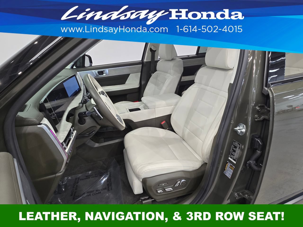 Used 2025 Hyundai Santa Fe Calligraphy AWD/4WD image 11