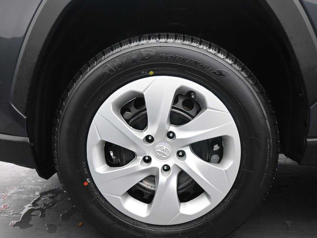 Used 2023 Toyota RAV4 LE image 14