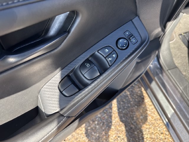 Certified 2025 Nissan Sentra S FWD image 12