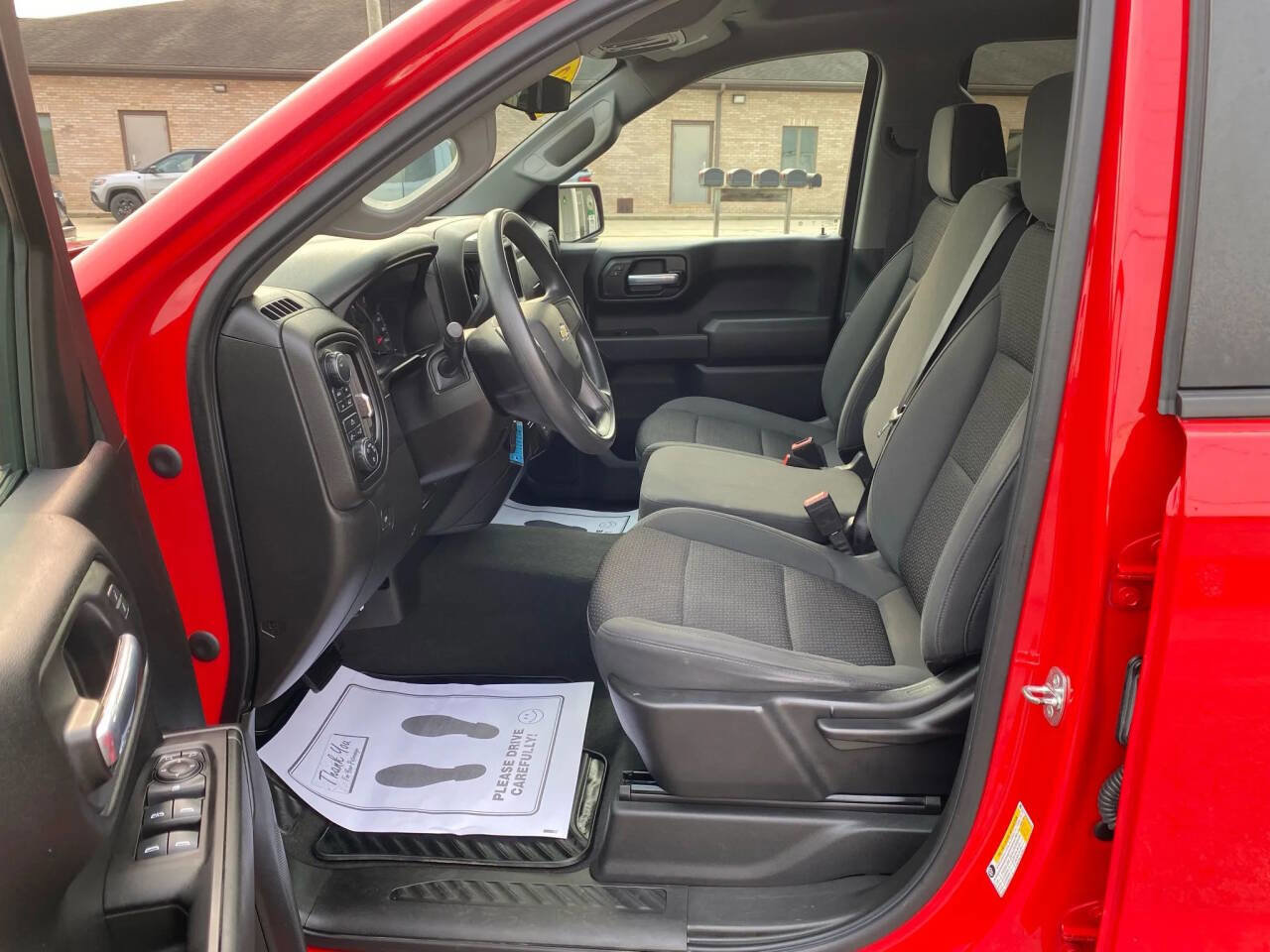 Used 2021 Chevrolet Silverado 1500 Custom image 15