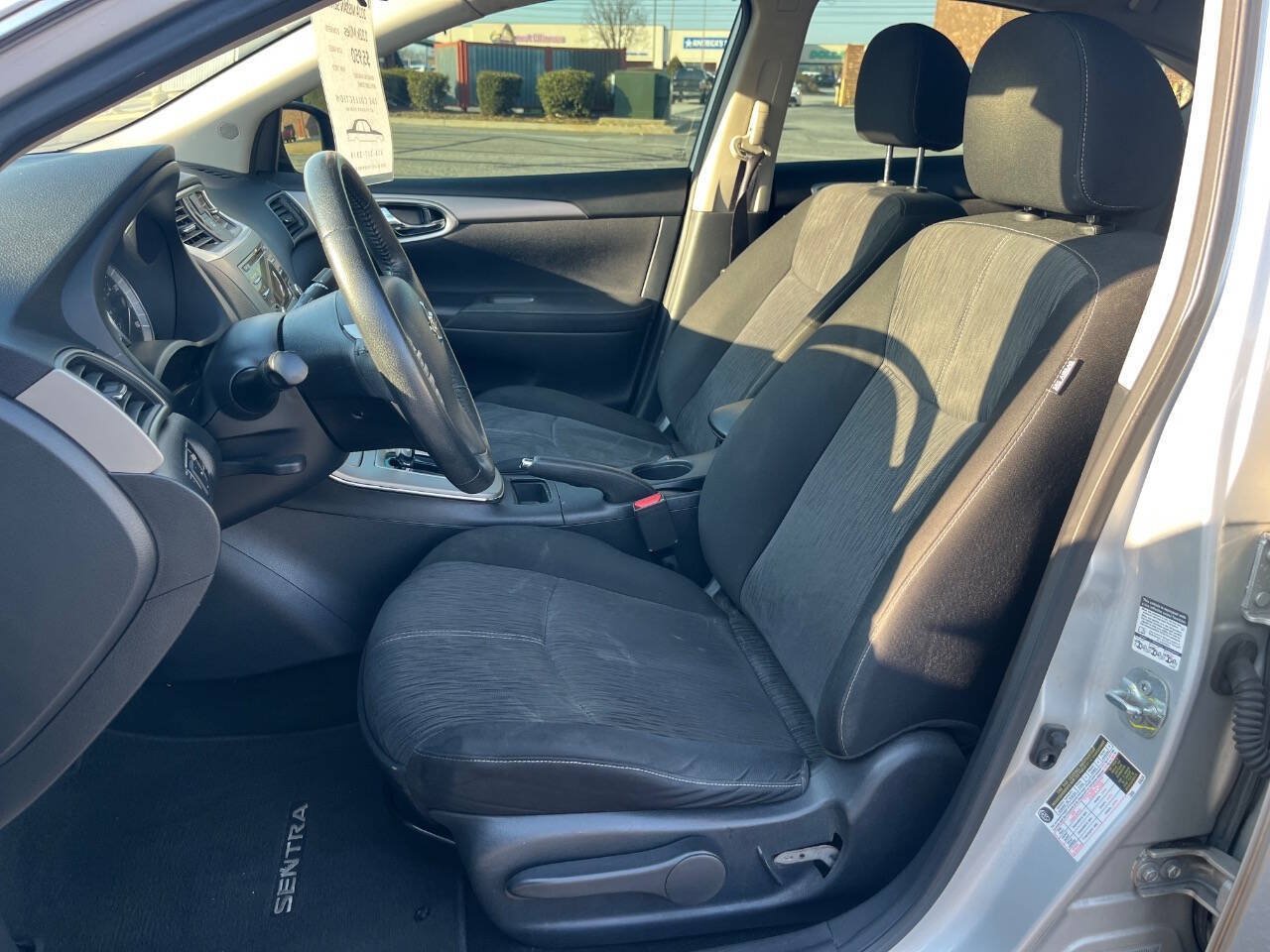 Used 2014 Nissan Sentra SV w/ SV Driver Package FWD image 7