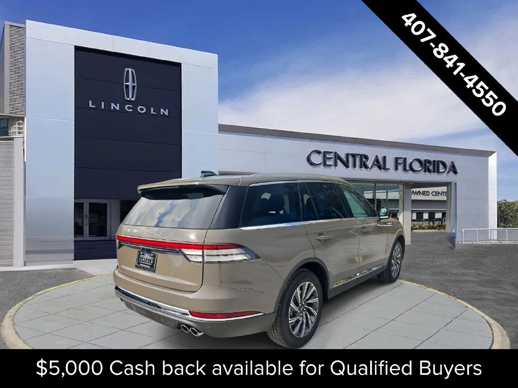 New 2026 Lincoln Aviator AWD image 3