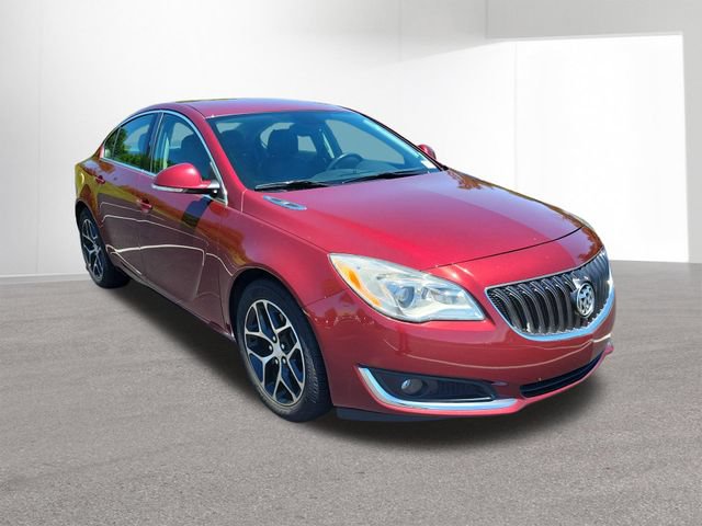 Used 2017 Buick Regal Sport Touring FWD image 12