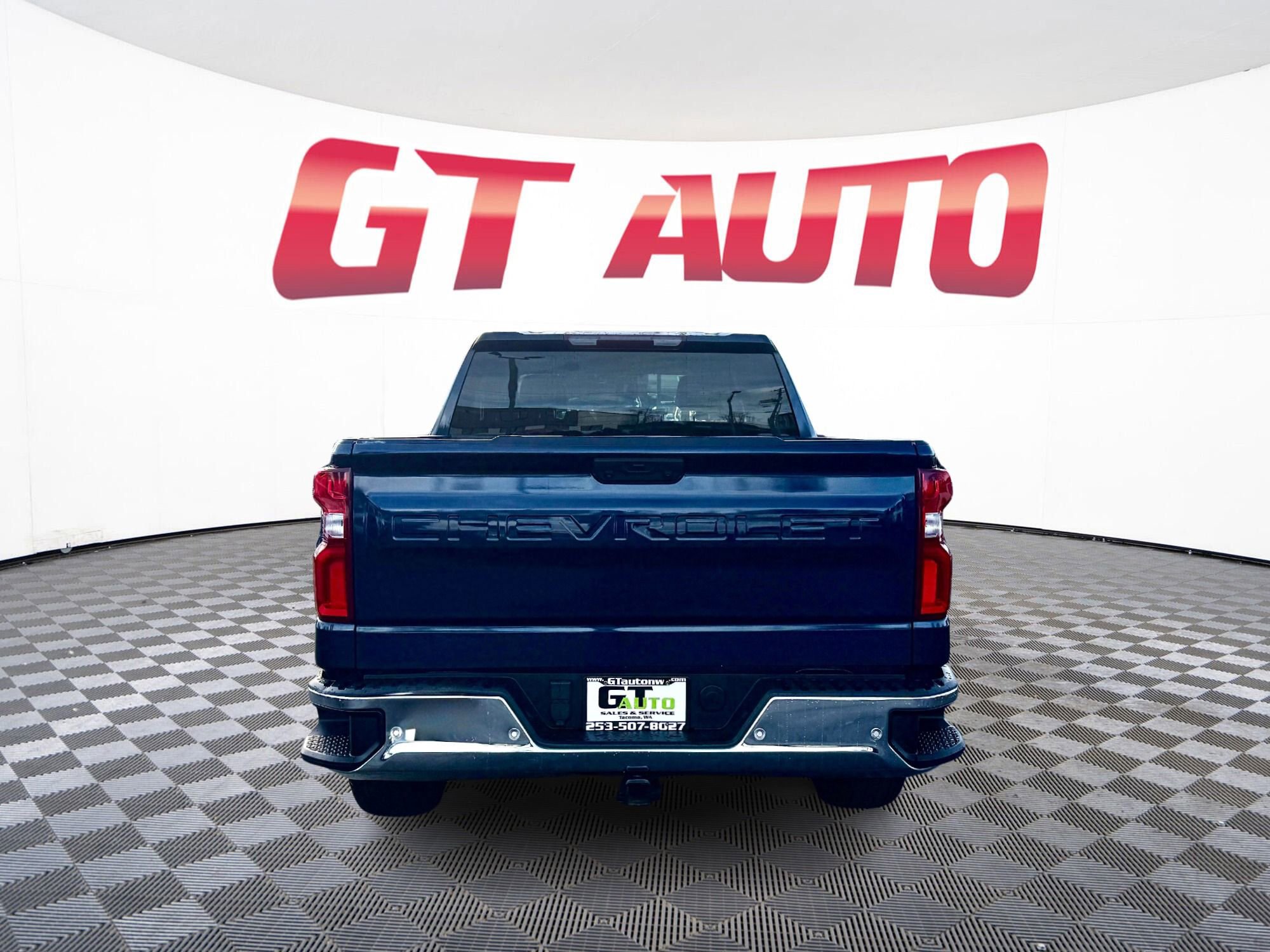 Used 2023 Chevrolet Silverado 1500 LTZ RWD image 5
