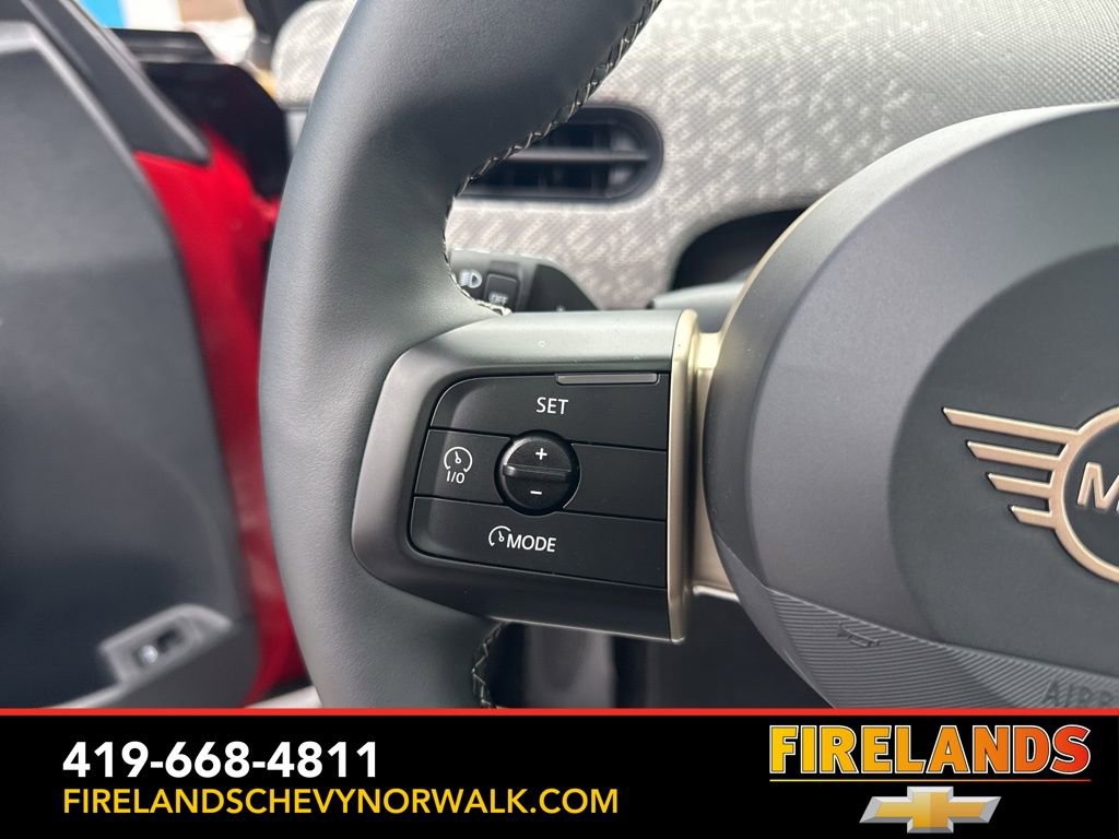 Used 2025 MINI Cooper S image 8