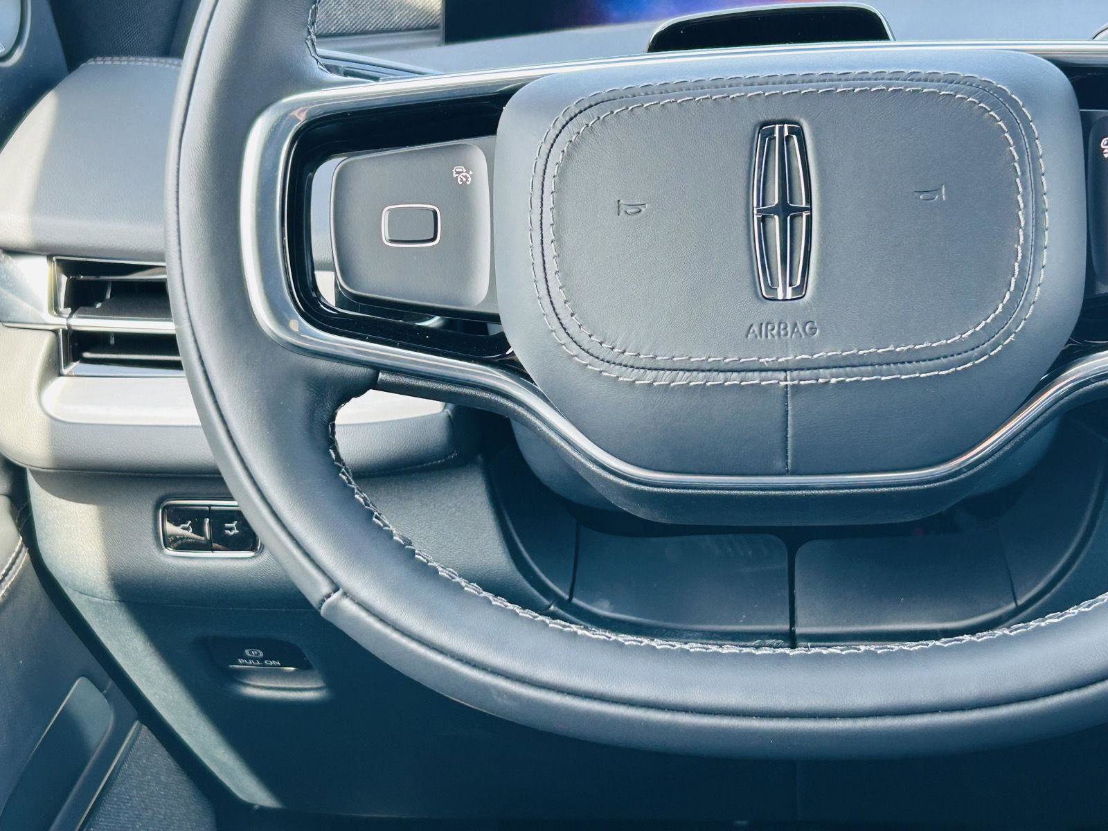 New 2026 Lincoln Navigator L Reserve image 31