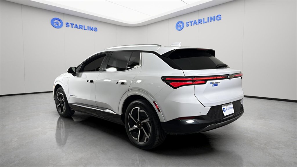 Used 2025 Chevrolet Equinox EV LT image 5