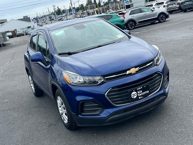 Used 2017 Chevrolet Trax LS FWD image 5