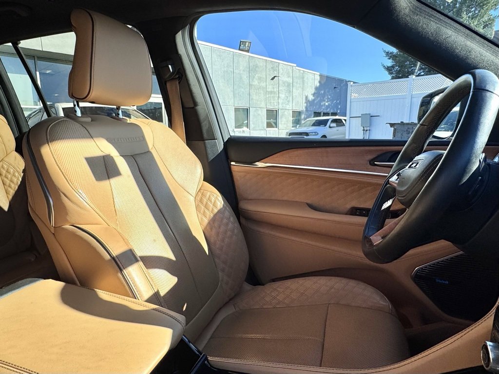 Certified 2022 Jeep Grand Cherokee L Summit image 20