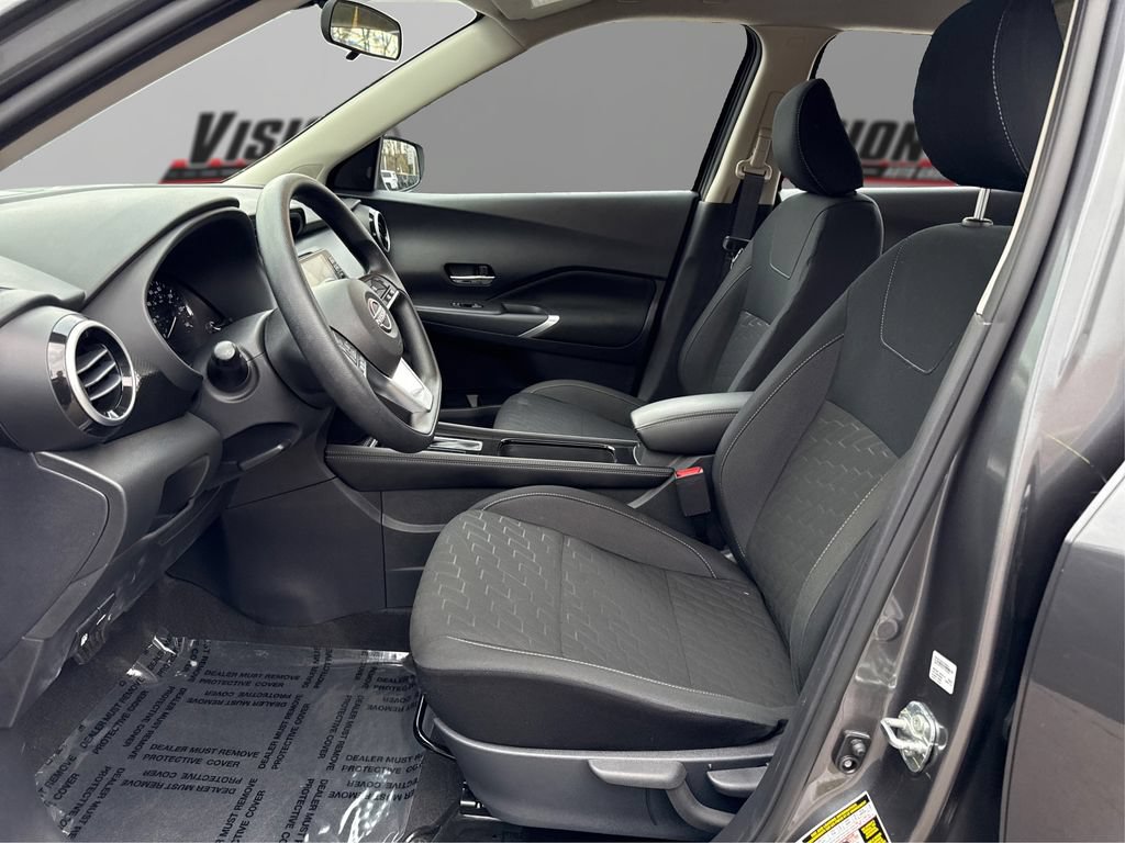 Used 2024 Nissan Kicks SV FWD image 9