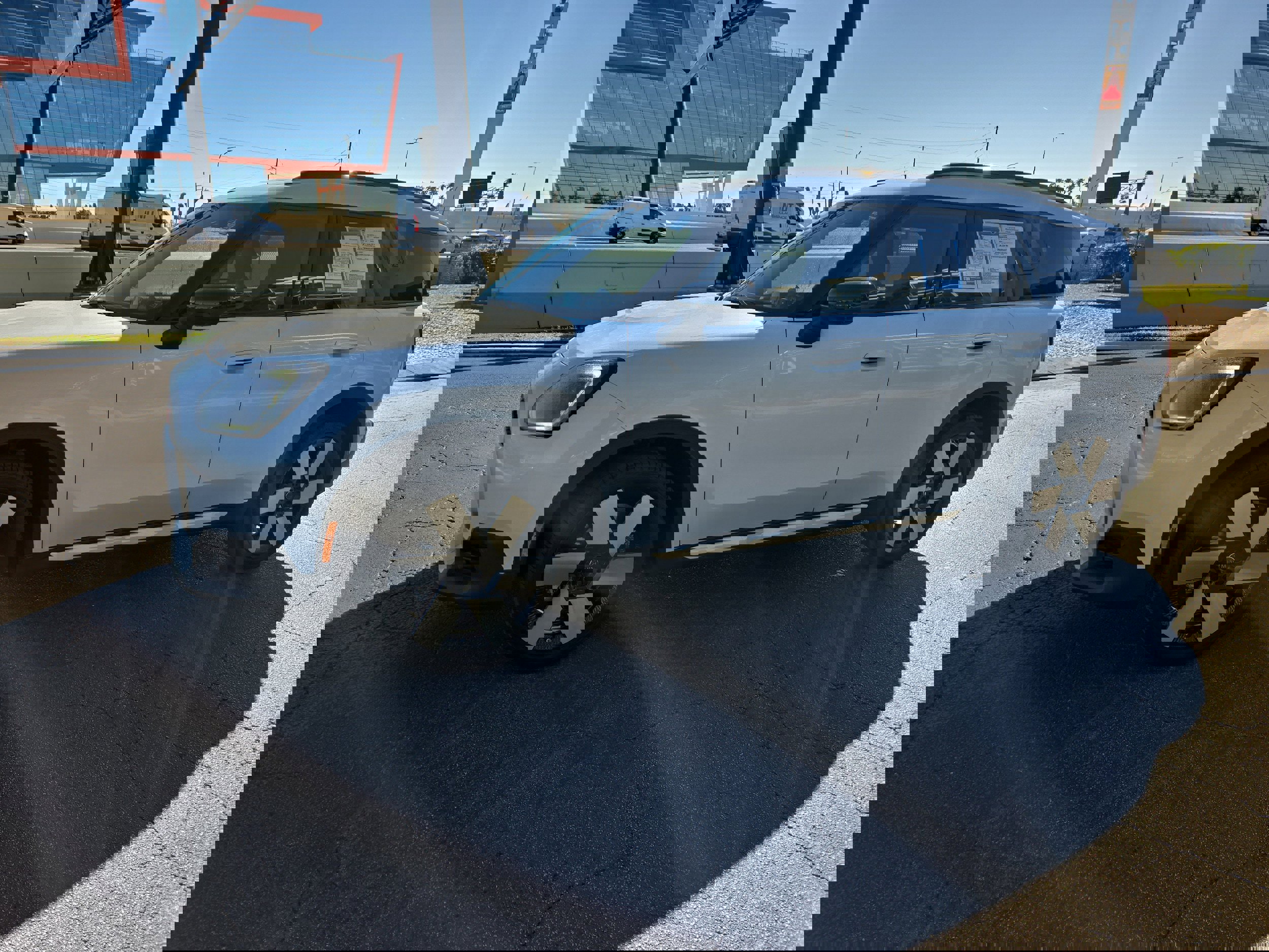 Certified 2025 MINI Cooper Countryman S w/ Comfort Package Max image 8