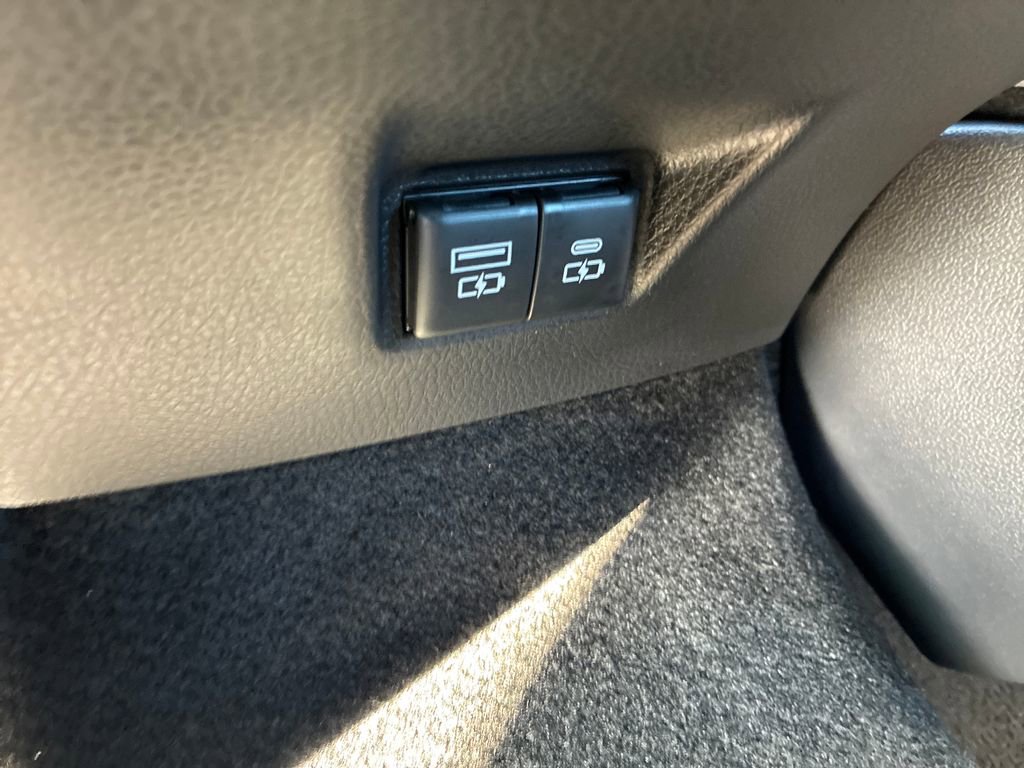 New 2026 Toyota Camry SE image 39