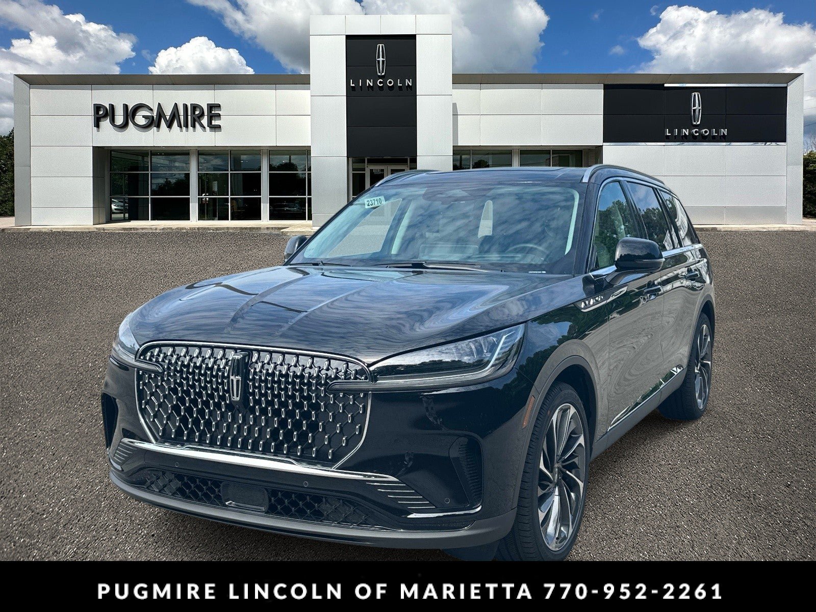 New 2026 Lincoln Aviator Reserve RWD image 3