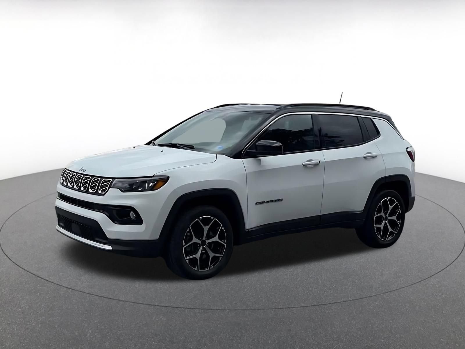 Used 2025 Jeep Compass Limited AWD/4WD image 7