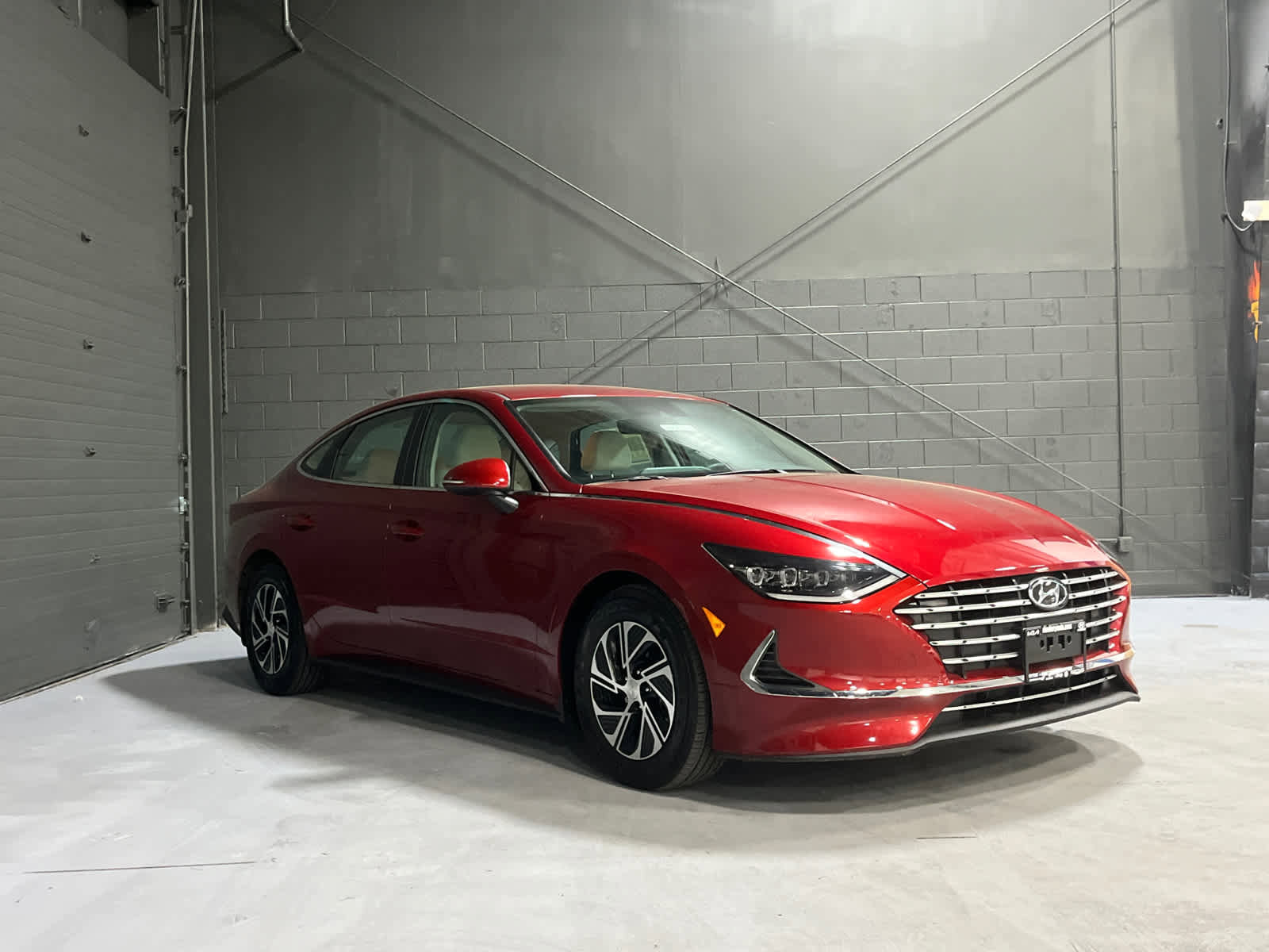 Used 2023 Hyundai Sonata Blue FWD image 1