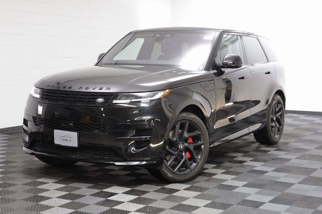 Used 2023 Land Rover Range Rover Sport SE Dynamic image 1